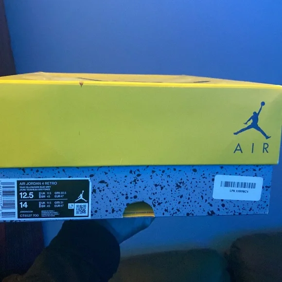 Air Jordan 4 Retro Lightning Size 12 brand new with box